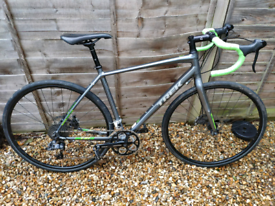 pinnacle dacite 1 2019 touring bike